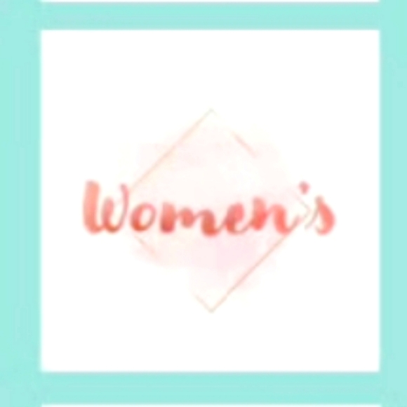 Women's Clothing - Picture 1 of 1